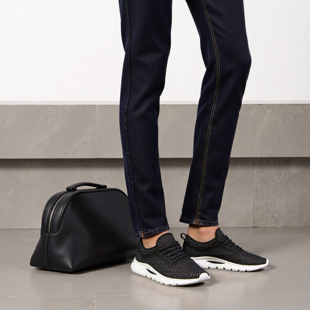 NOVA MESH SNEAKERS