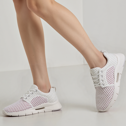 NOVA MESH SNEAKERS