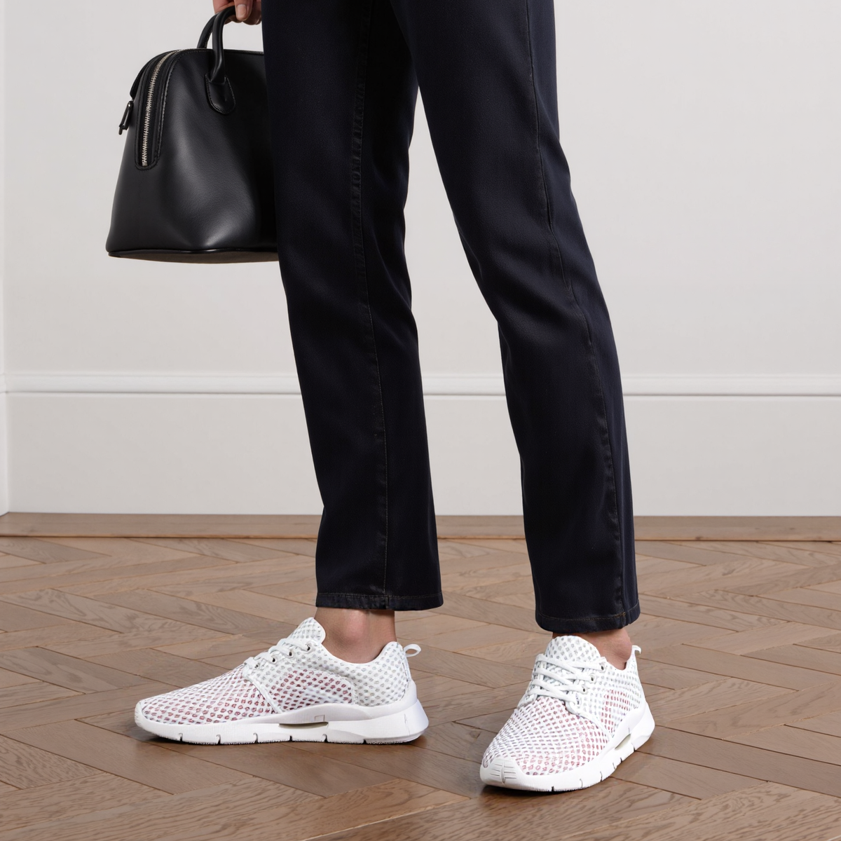 NOVA MESH SNEAKERS